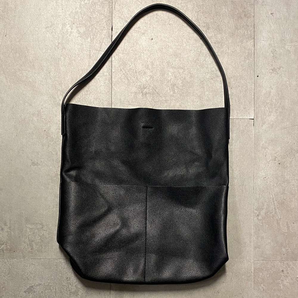 OAK + FORT Black Pebble Vegan Leather Tote Shoulder Bag